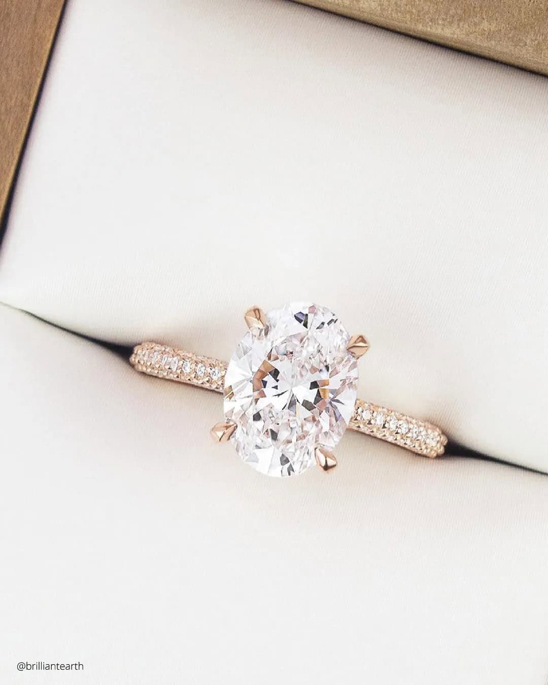 Oval Engagement Rings For Women