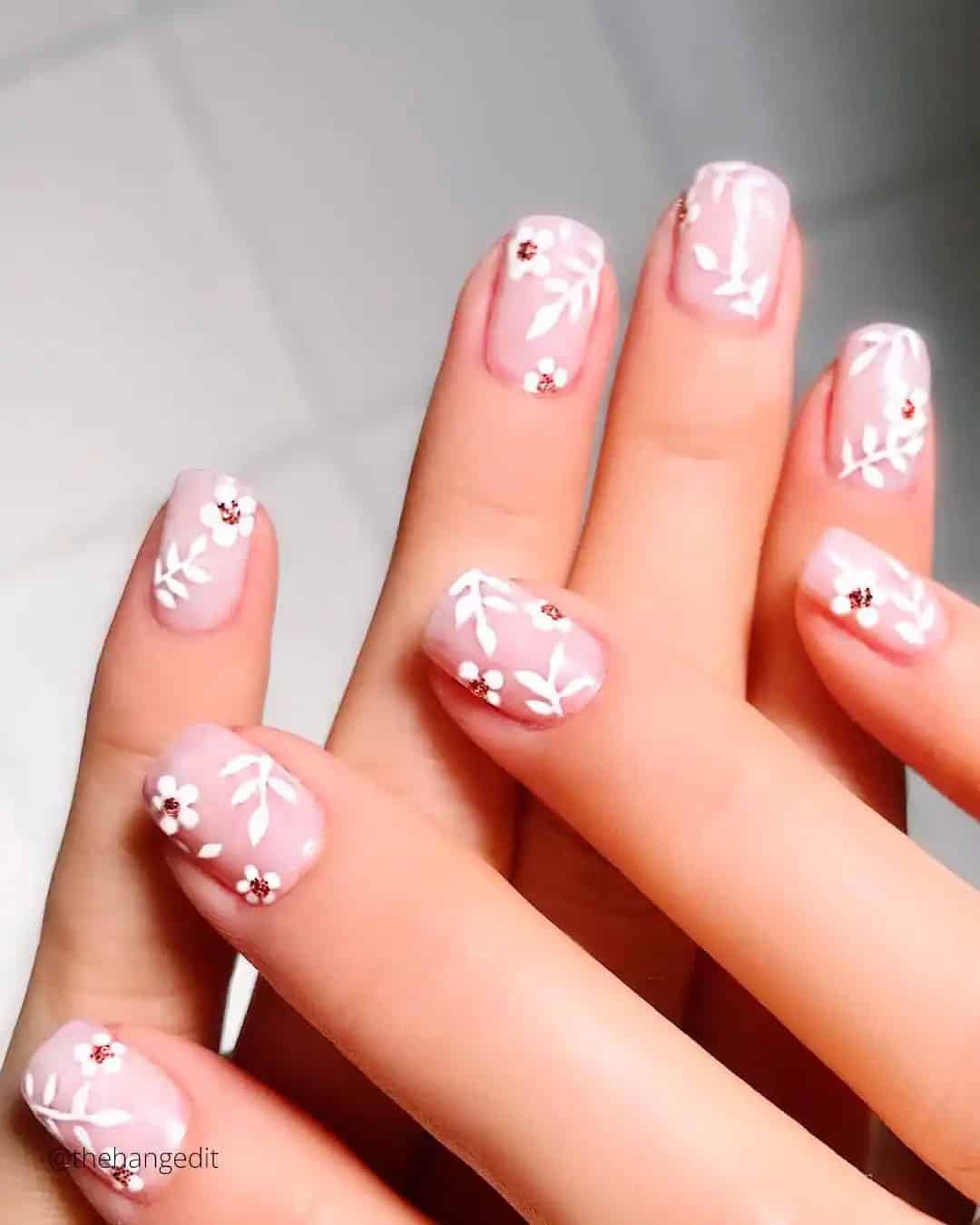 Nail Designs With White Flowers