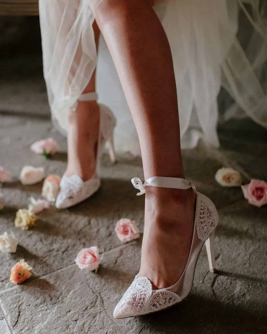 Lace Heels For A Wedding