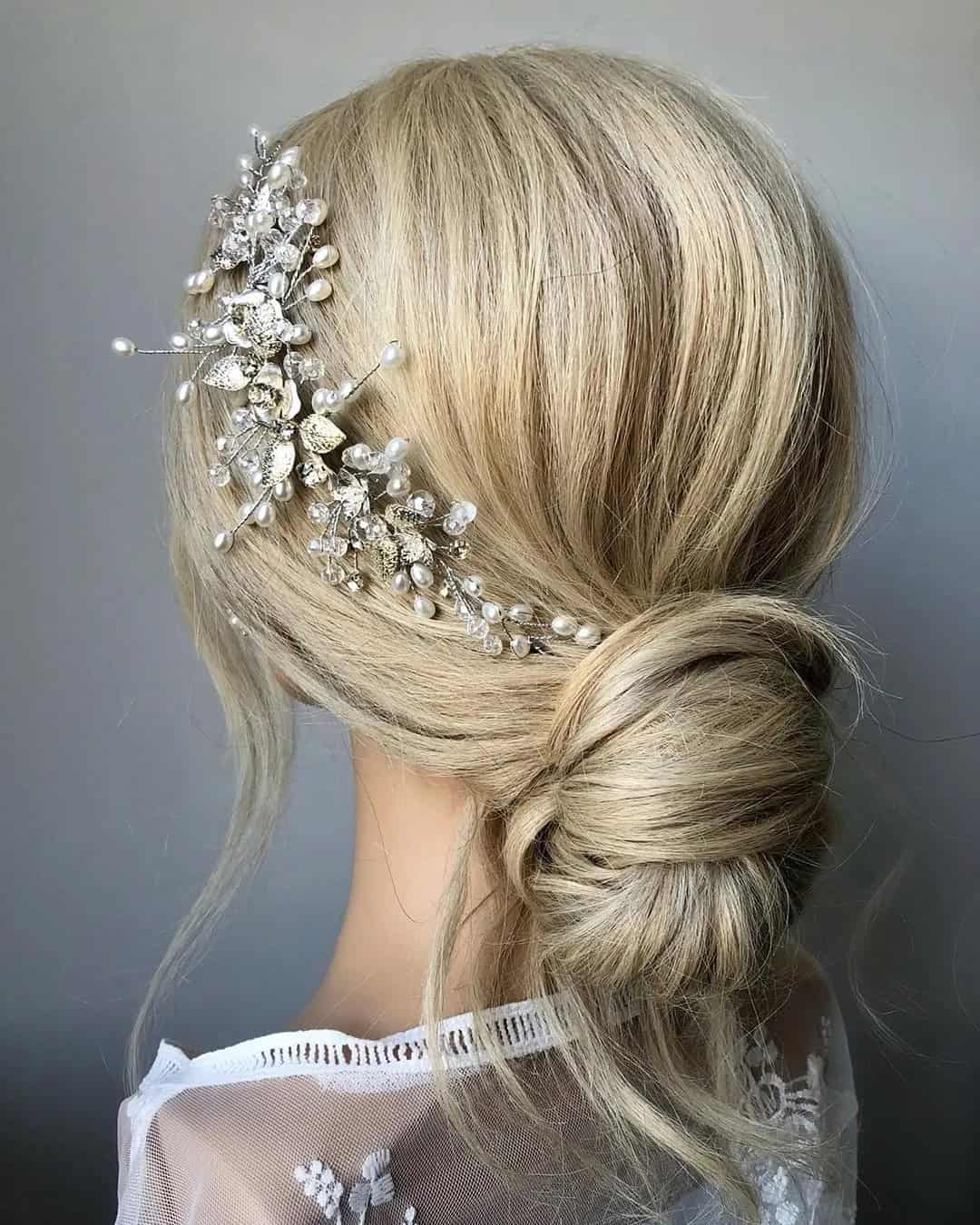 Winter Wedding Hairstyles Medium Hair