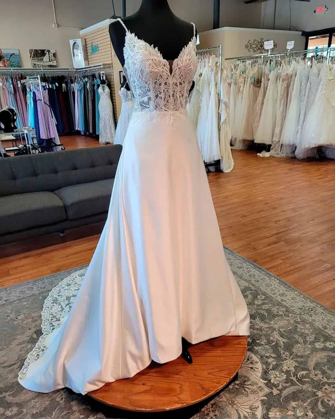 Amour Bridal