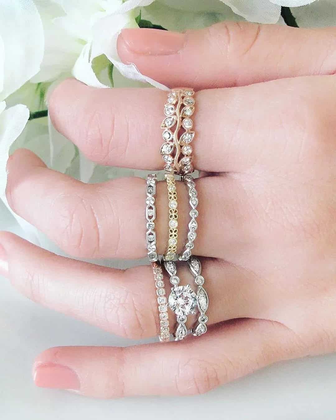 Wedding Bands in Vintage Style