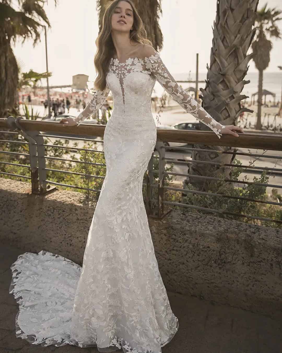 Long Sleeve Wedding Gowns