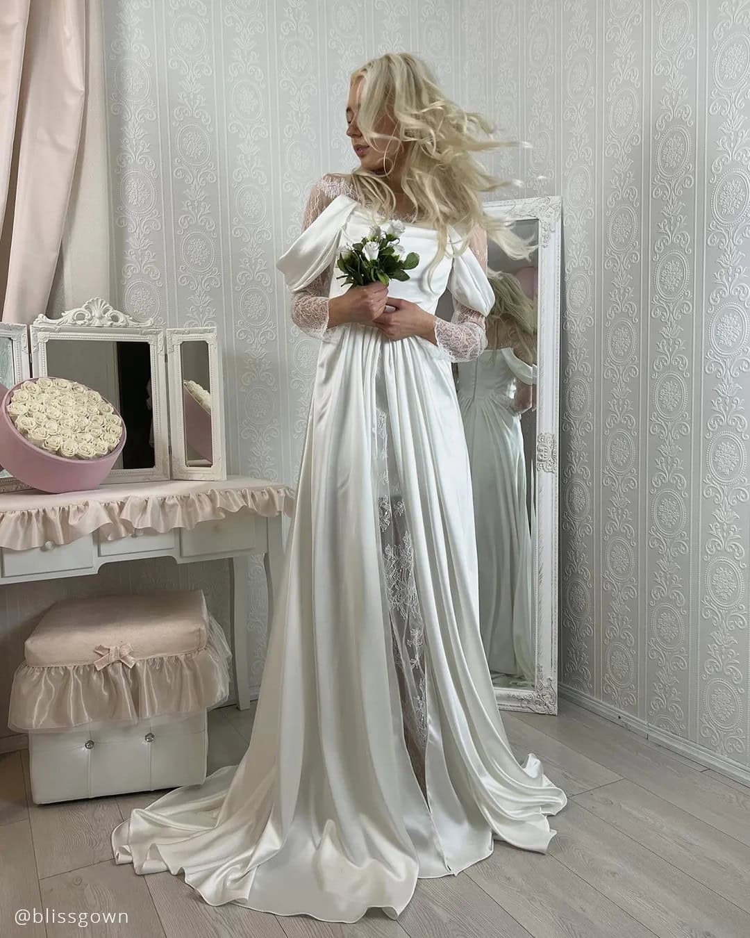 Bliss Gown Vintage Wedding Dress