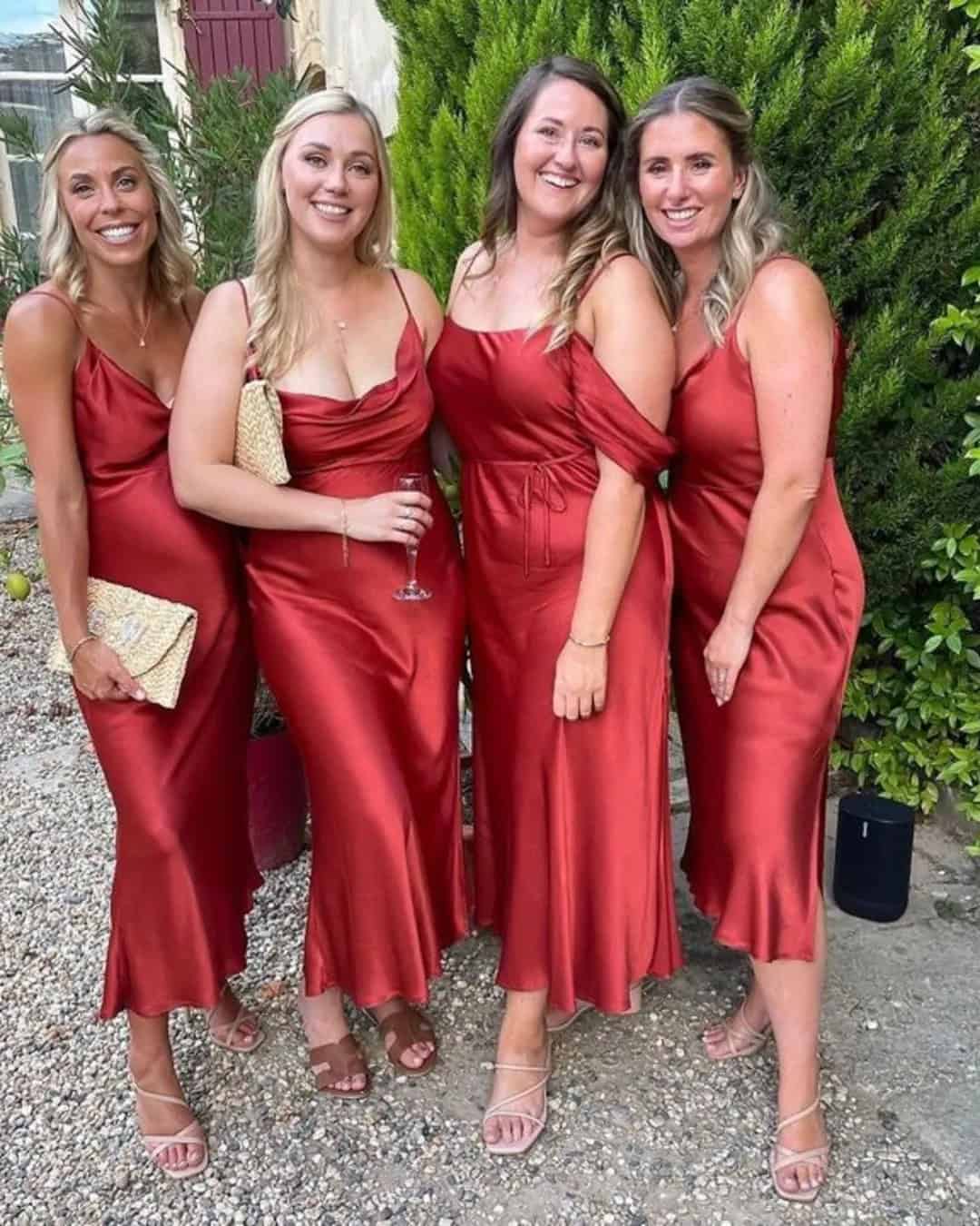 Bridesmaid Dresses In Red