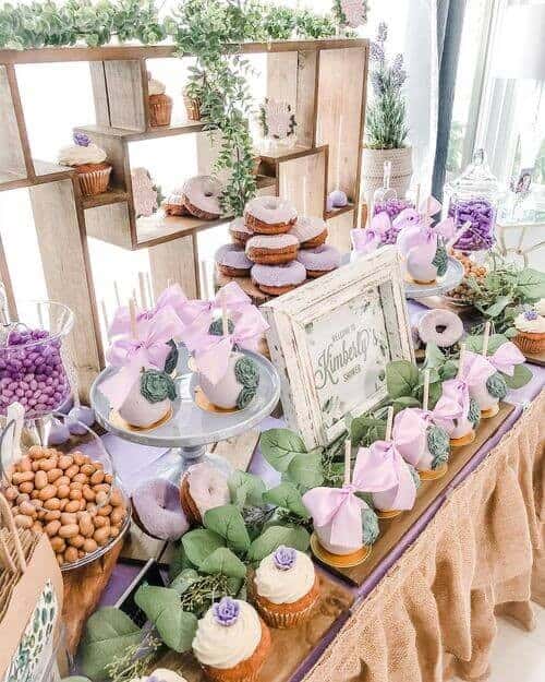 12 Lilac Dessert Spread