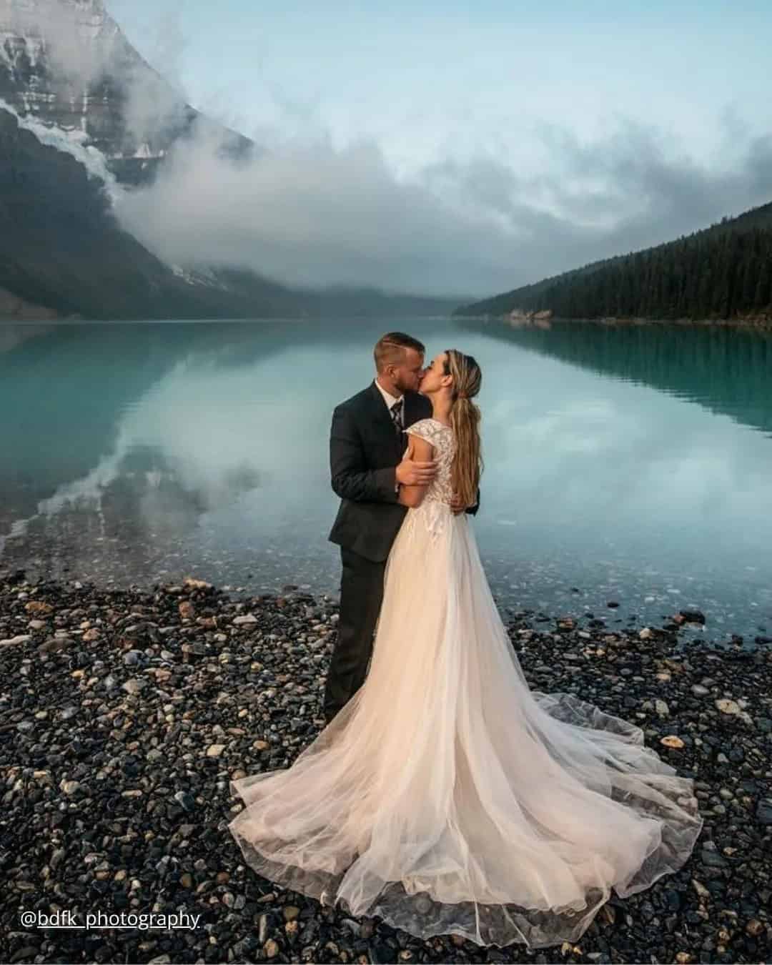 Wedding Outdoor Photos near a Lake