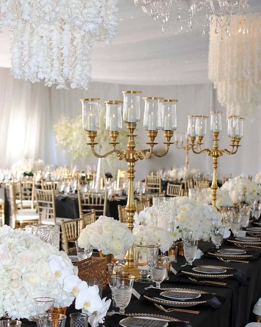 Glam Gold Wedding Decorations