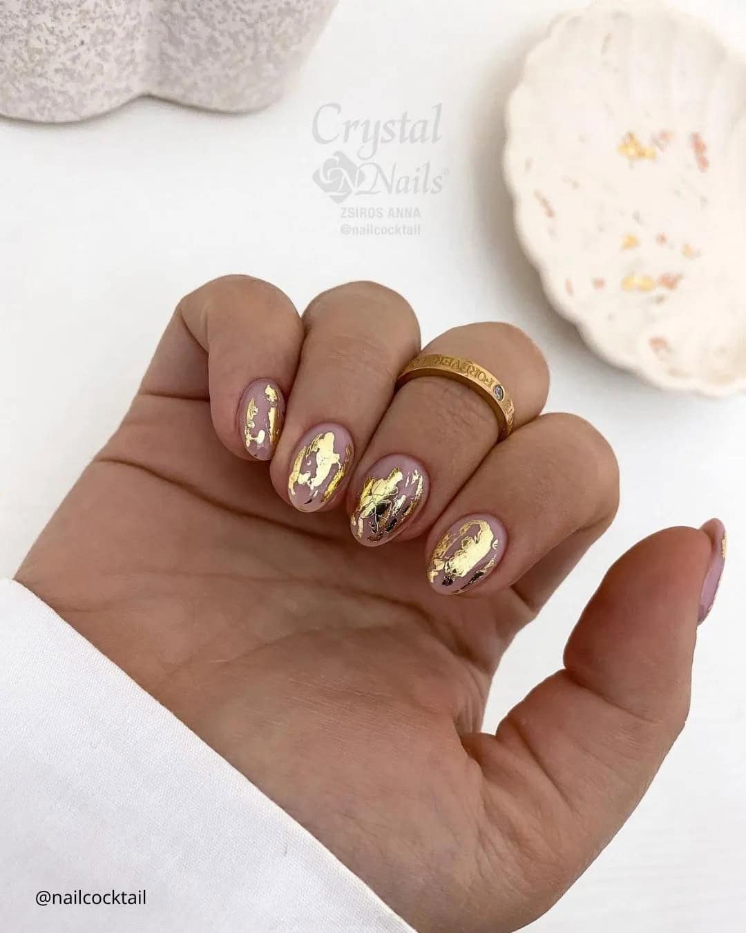 Sparkly Champagne Nails Design