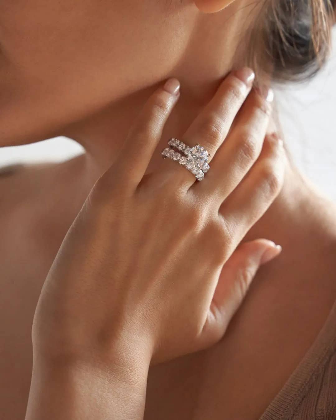 Wedding Round Diamond Rings