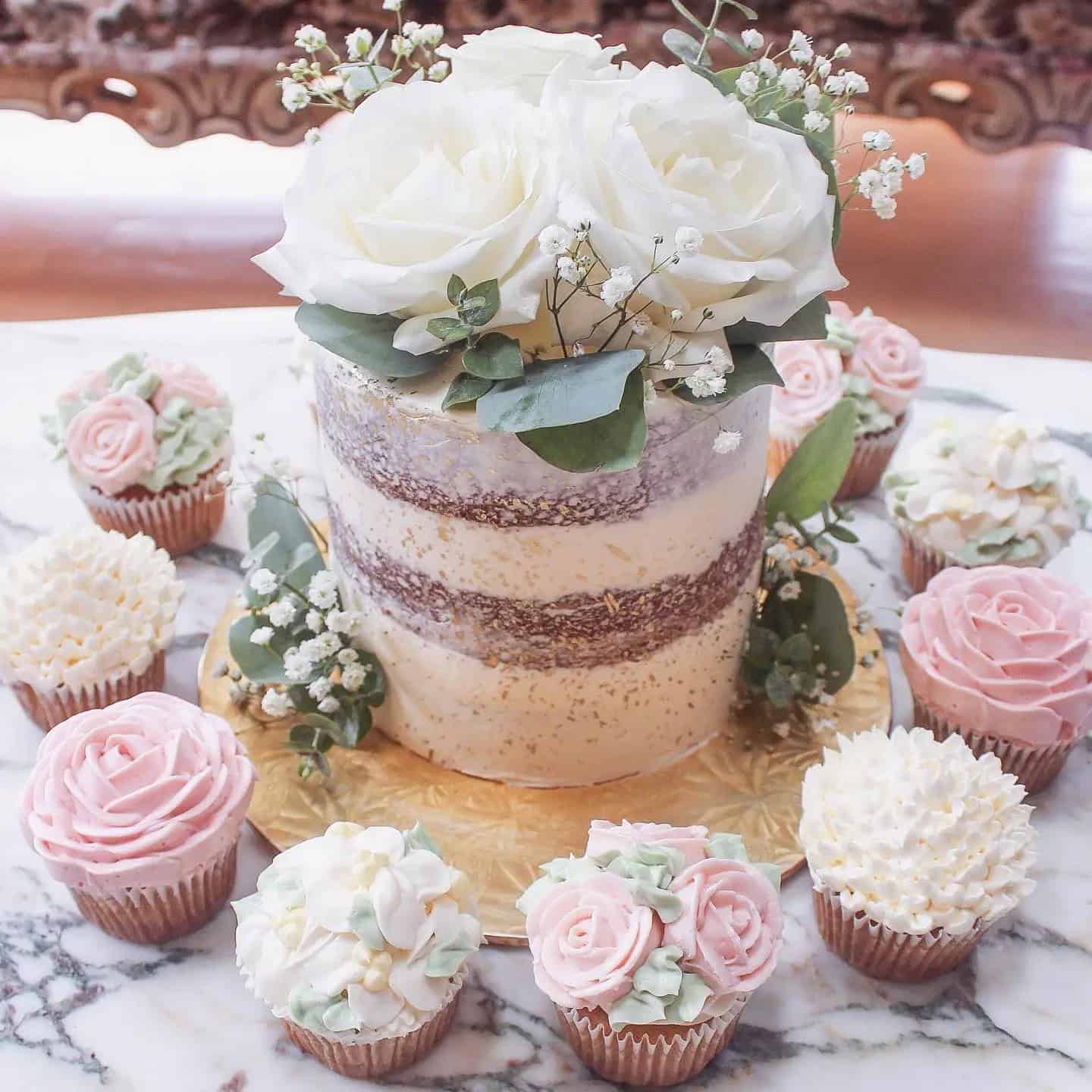 Rustic Cakes And Cupcakes