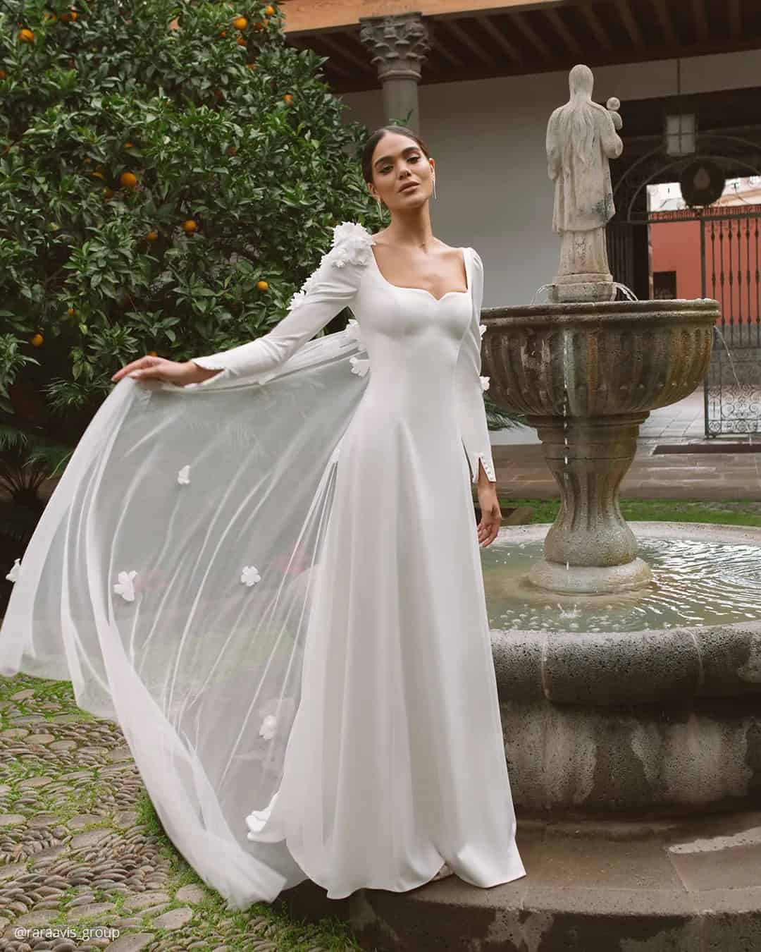 Simple Fall Wedding Dresses