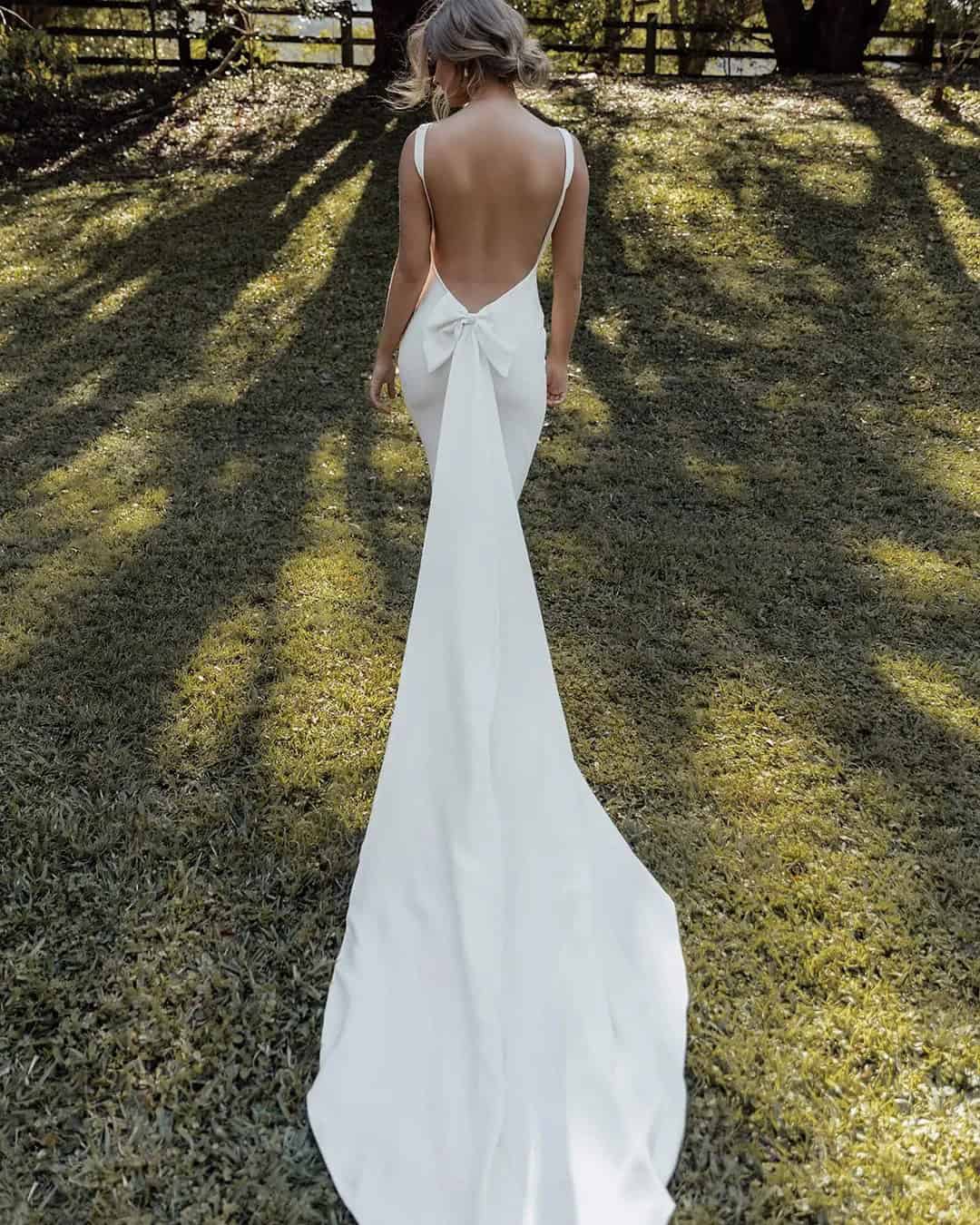 Sexy Backless Wedding Dresses