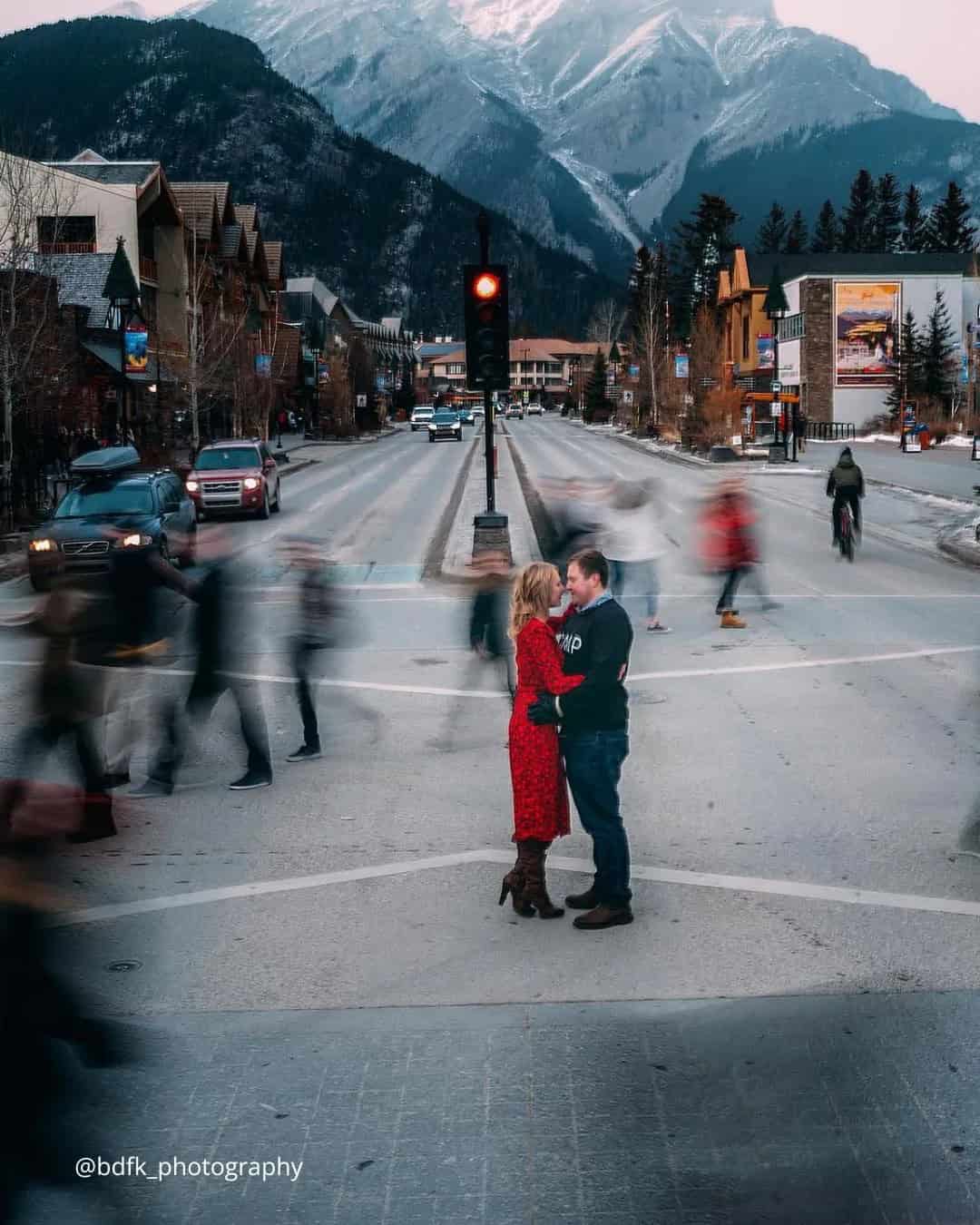 Lovely Ideas For Winter Engagement Photos