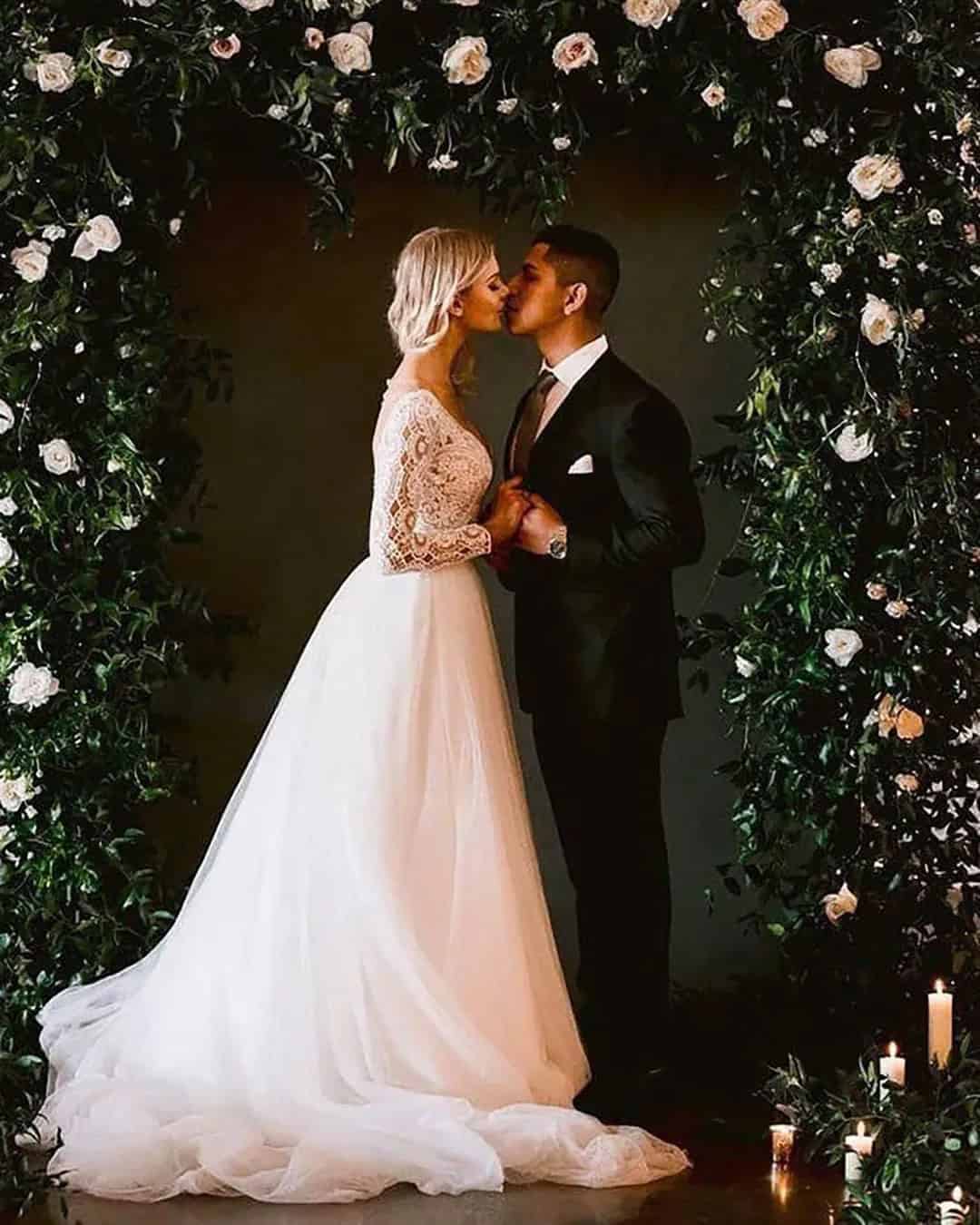 Wedding Picture Ideas for Kiss