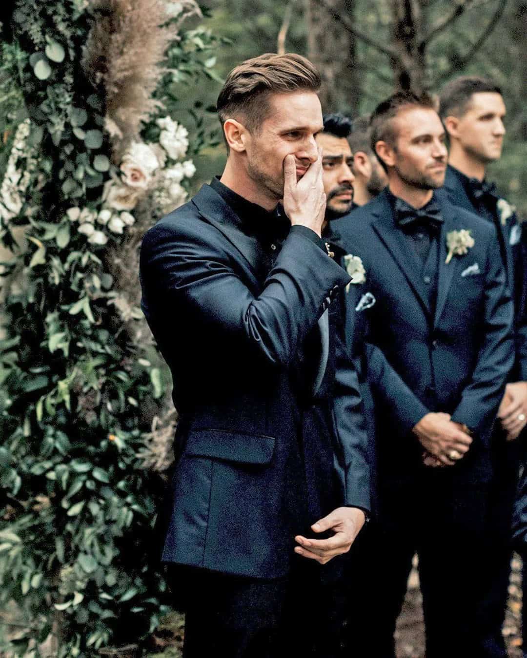 Elegant Mens Black Suits