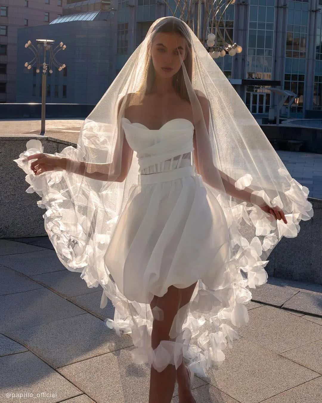 Short Simple Wedding Dresses