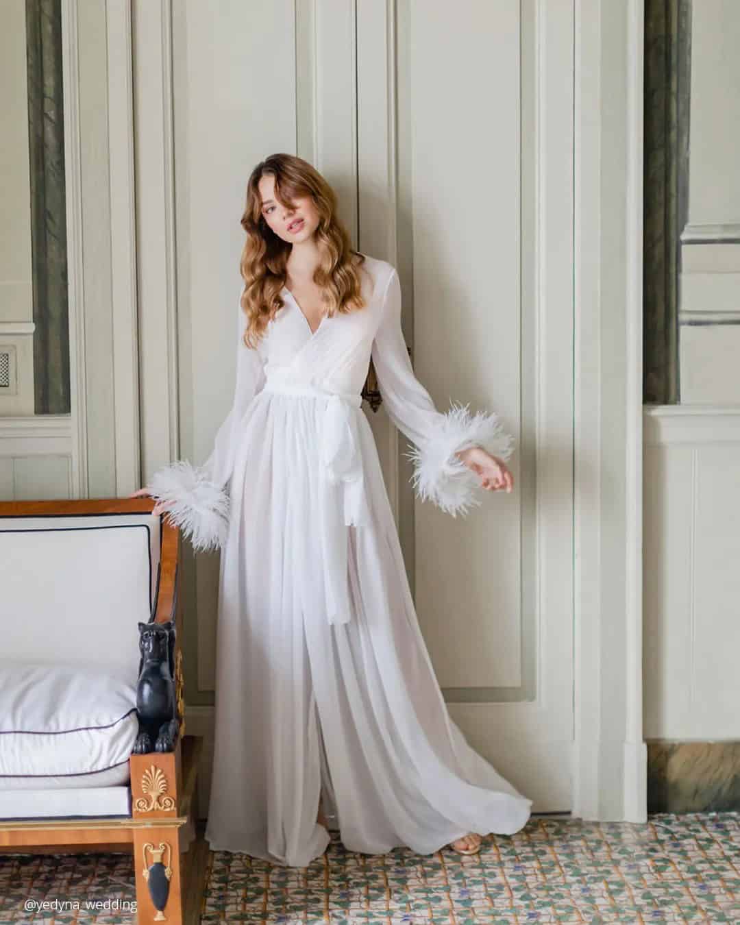 Feminine Long Wedding Robes