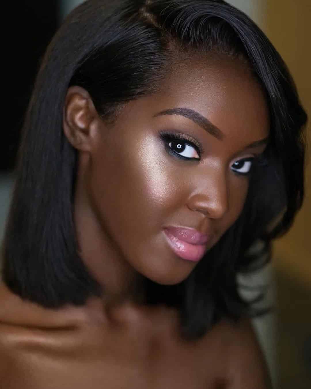 Fresh And Natural Black Bride Makeup Ideas