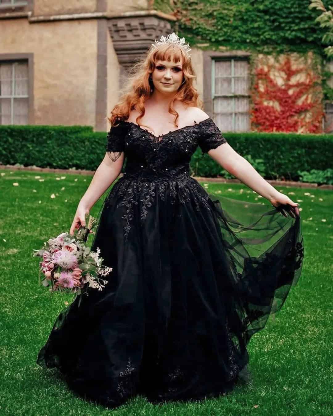 Black Lace Wedding Dress Plus Size