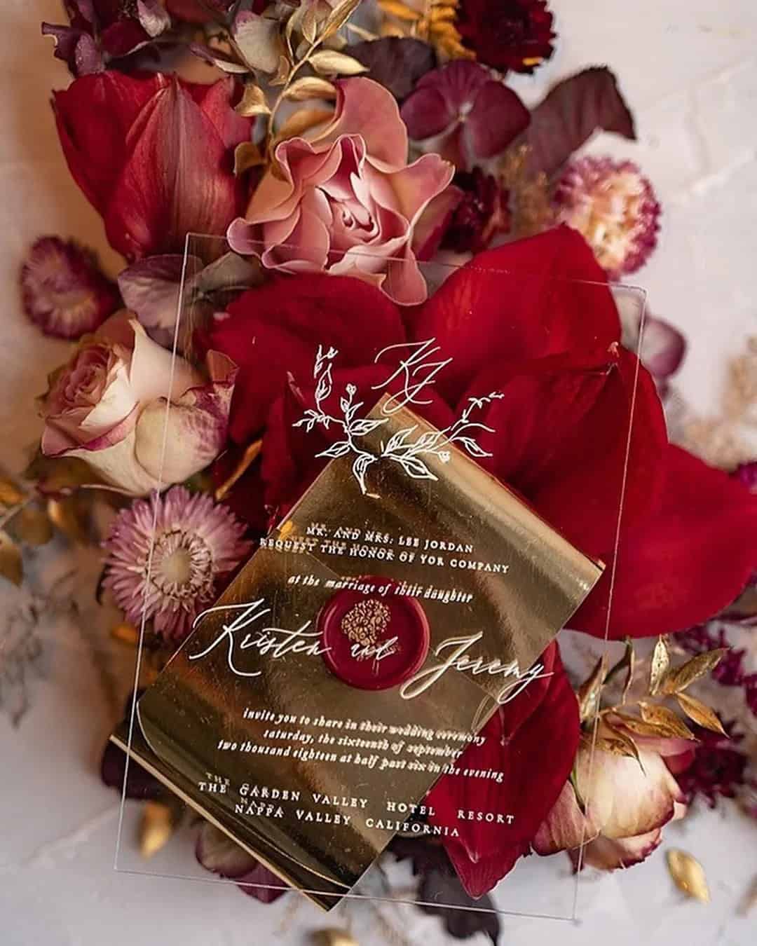 Wedding Invitations in Christmas Theme