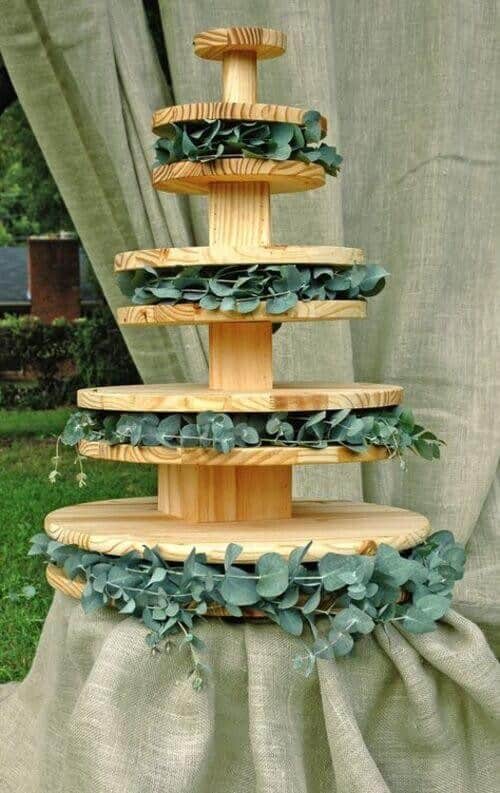 Wood and eucalyptus cupcake stand