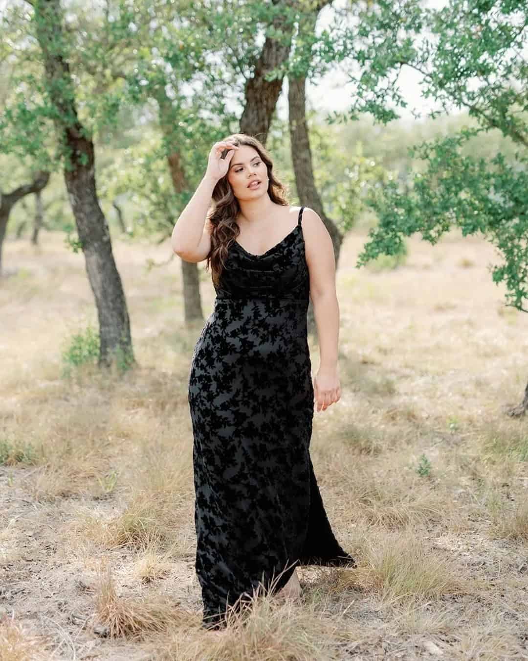 Bridesmaid Looks In Black