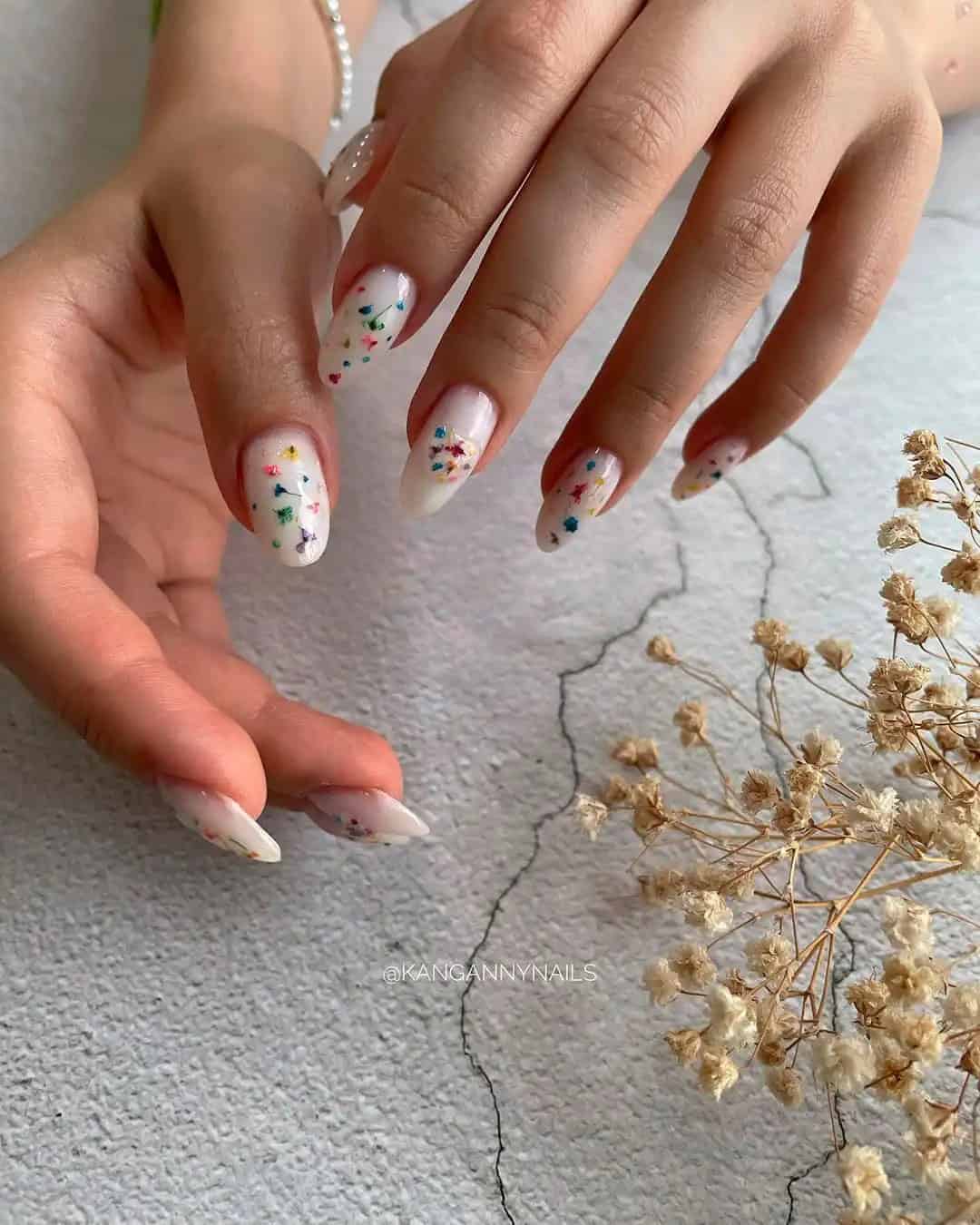 Nail Designs With White Flowers