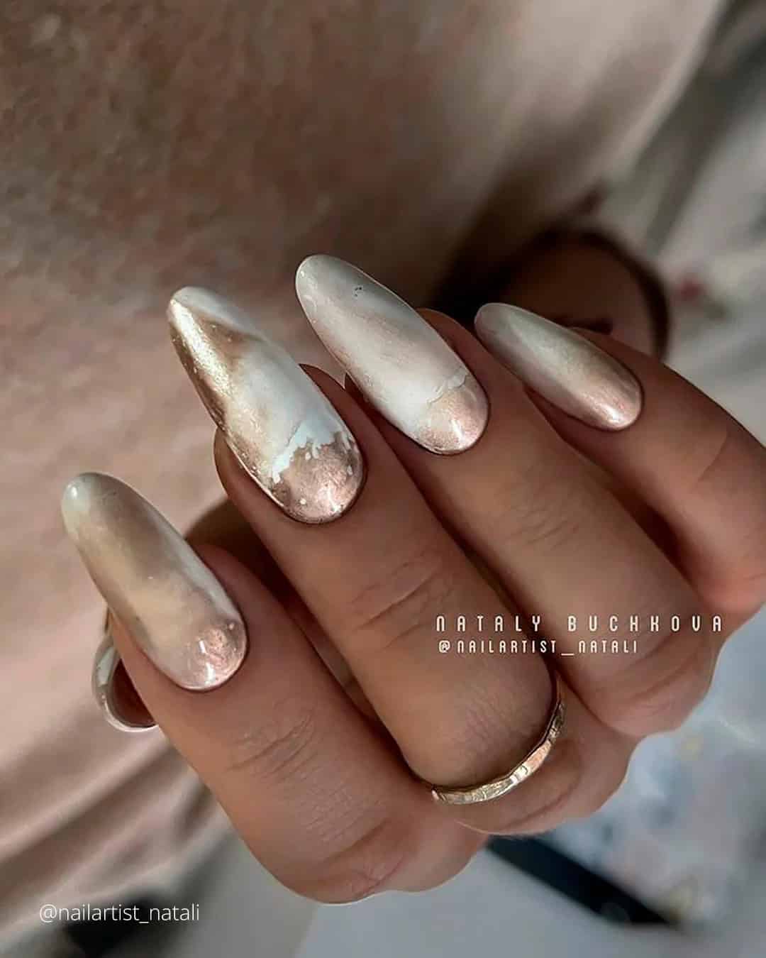 Sparkly Champagne Nails Design