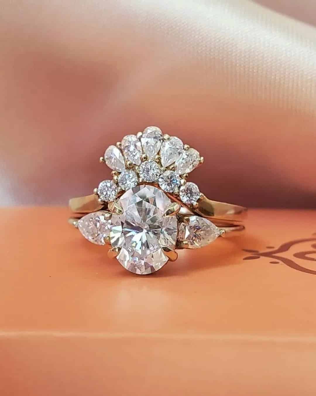 Feminine Rings With Unique Details