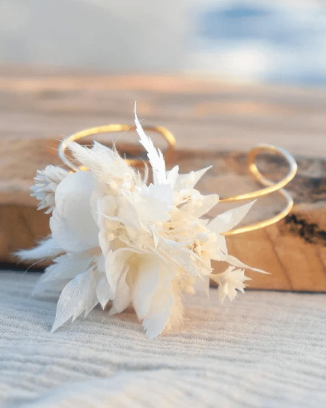 Bracelet With White Flowers