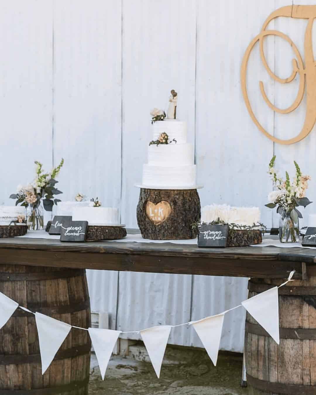 Wine Barrel Cake Stand Ideas That Look Chic