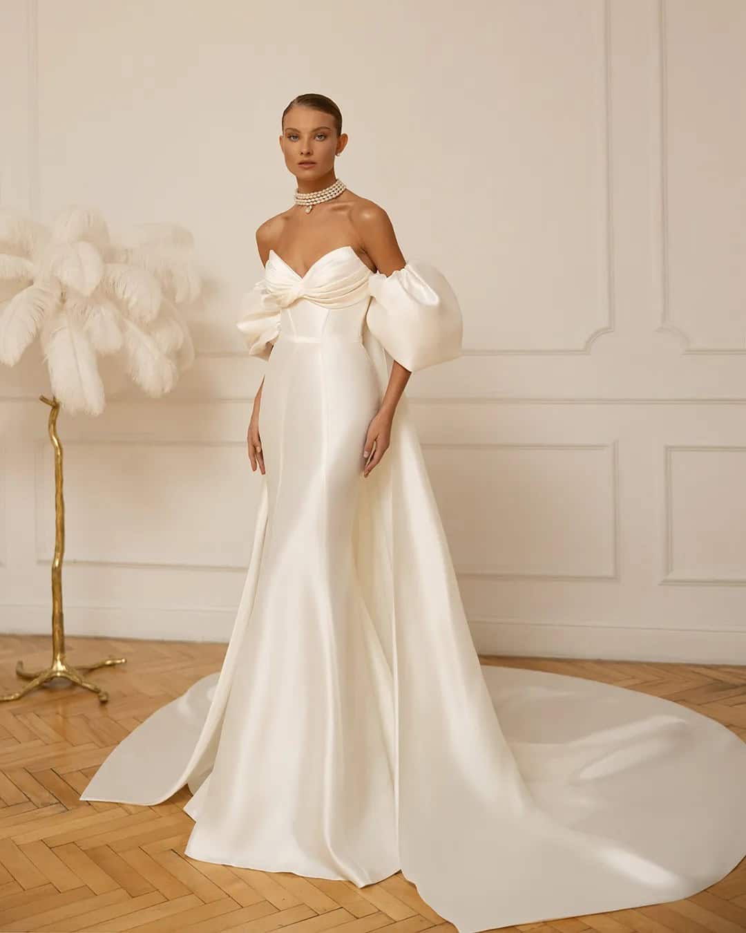 Eva Lendel Bridal Gowns