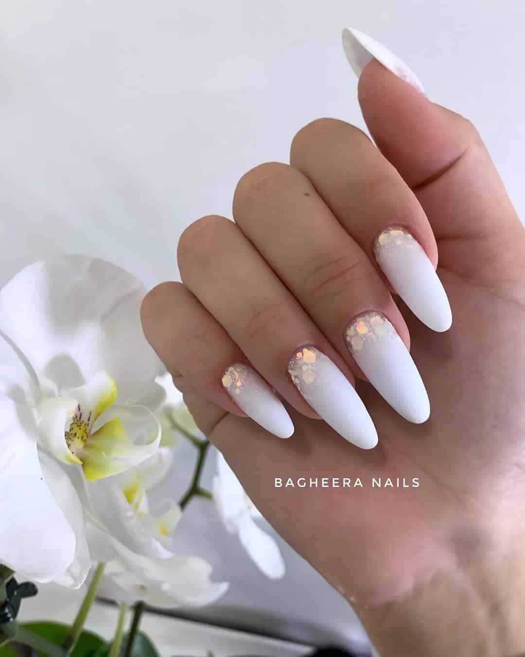 Gold And White Nail Designs