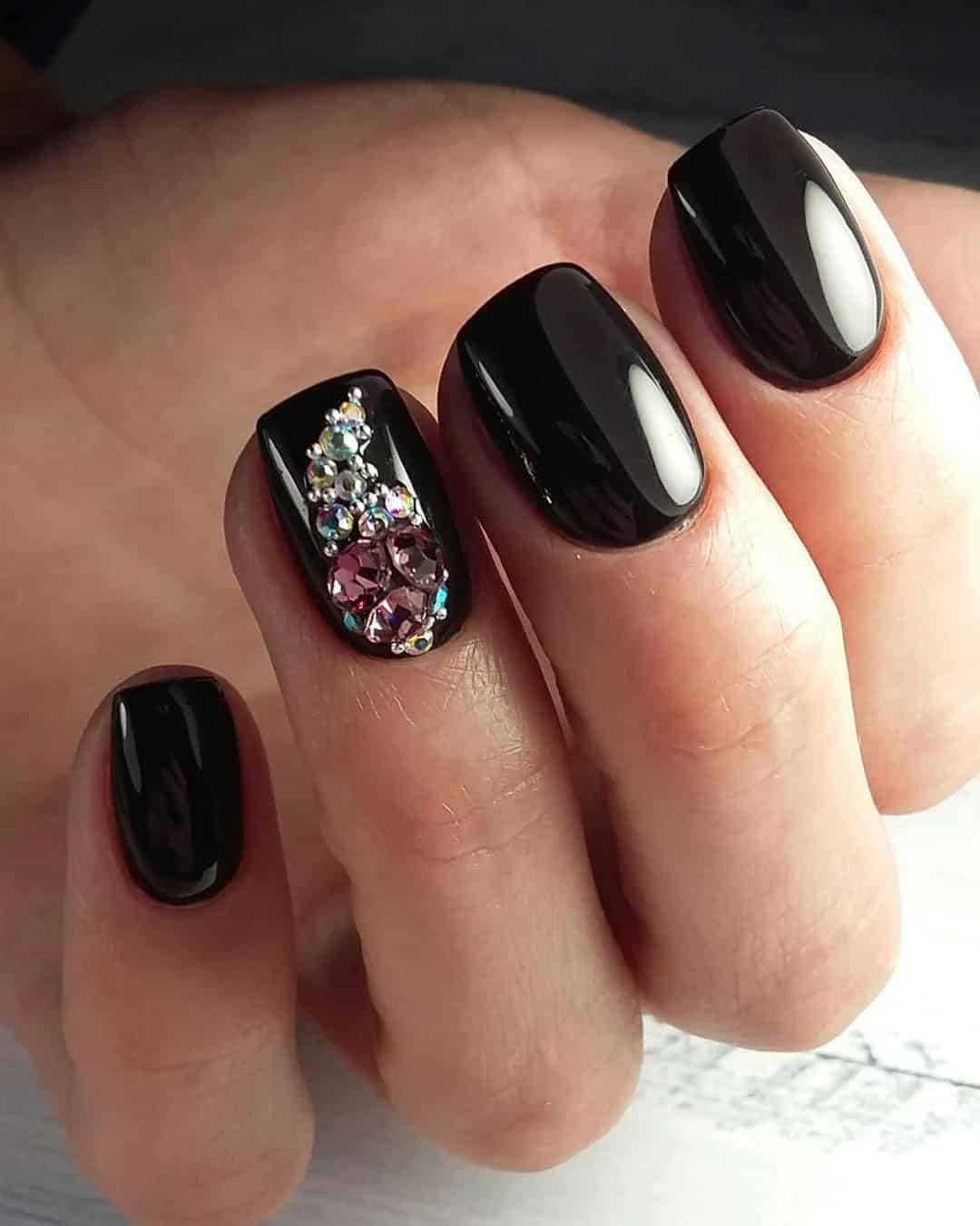 Classy Wedding Nails In Black