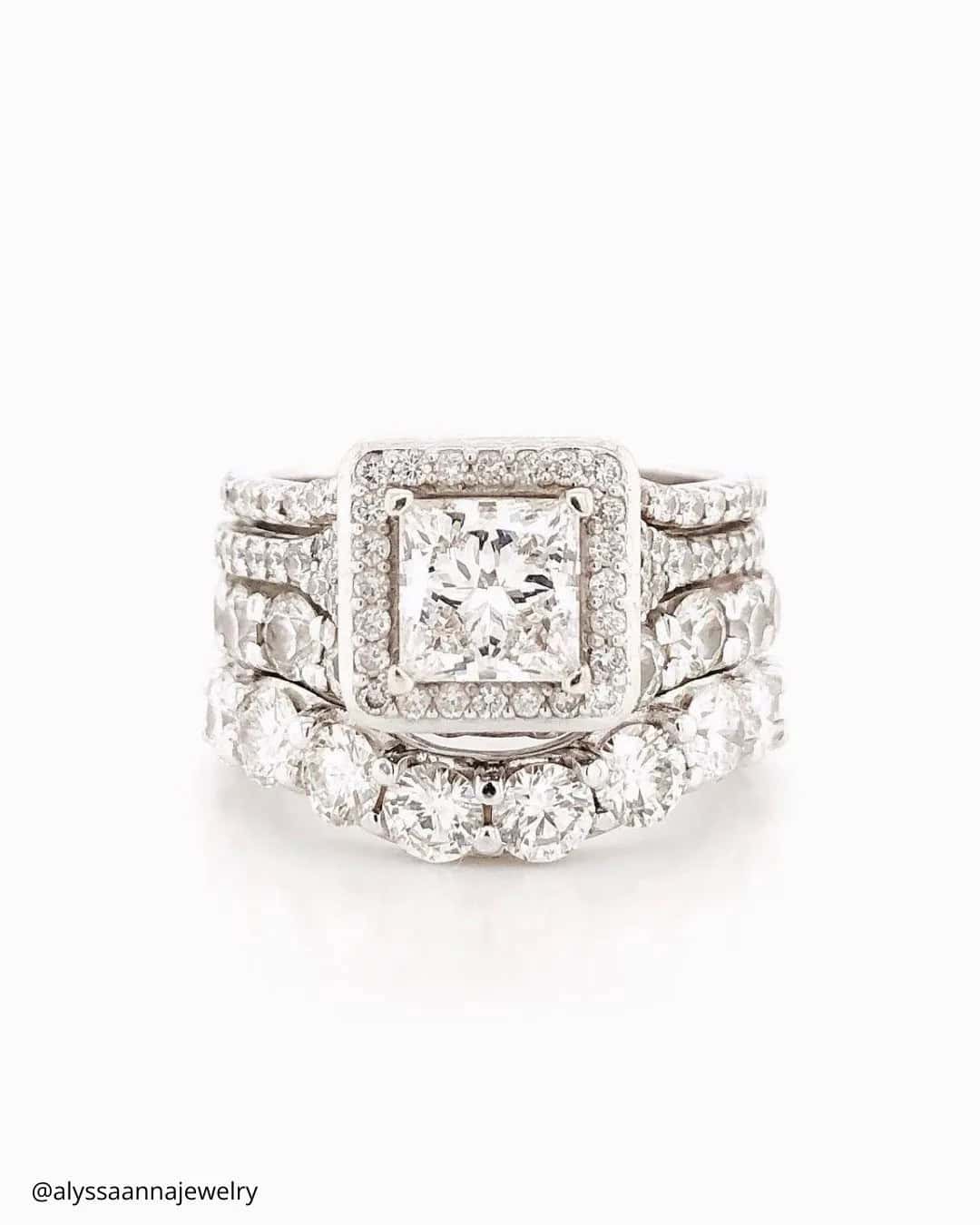 Halo Princess Cut Engagement Rings