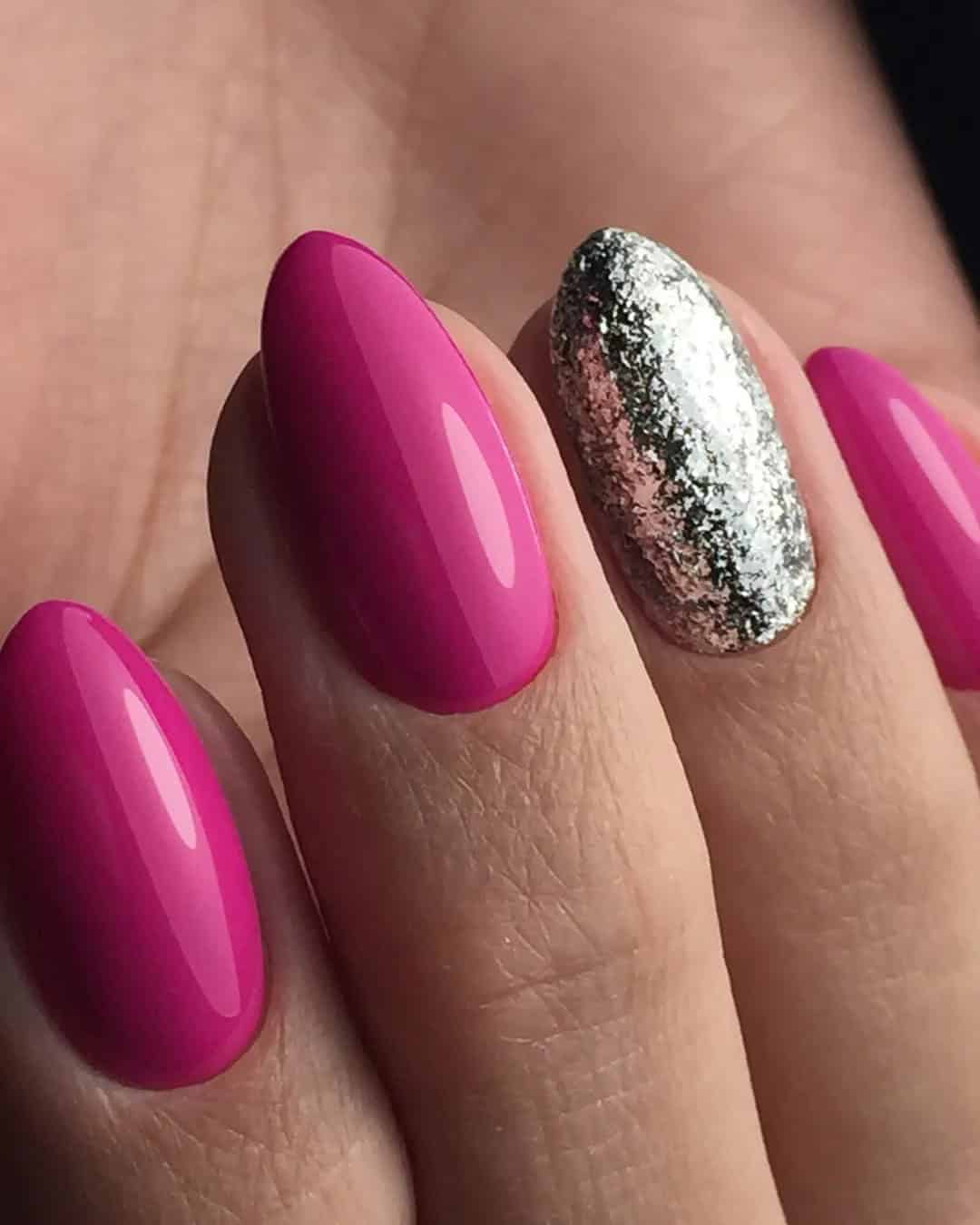 Guests Nails In Pink