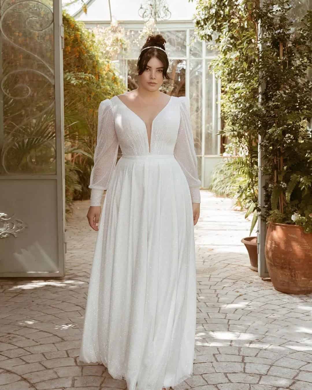 Simple Wedding Dresses With Sleeves Plus Size