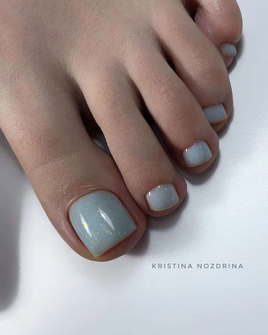 Classy Wedding Toe Nails