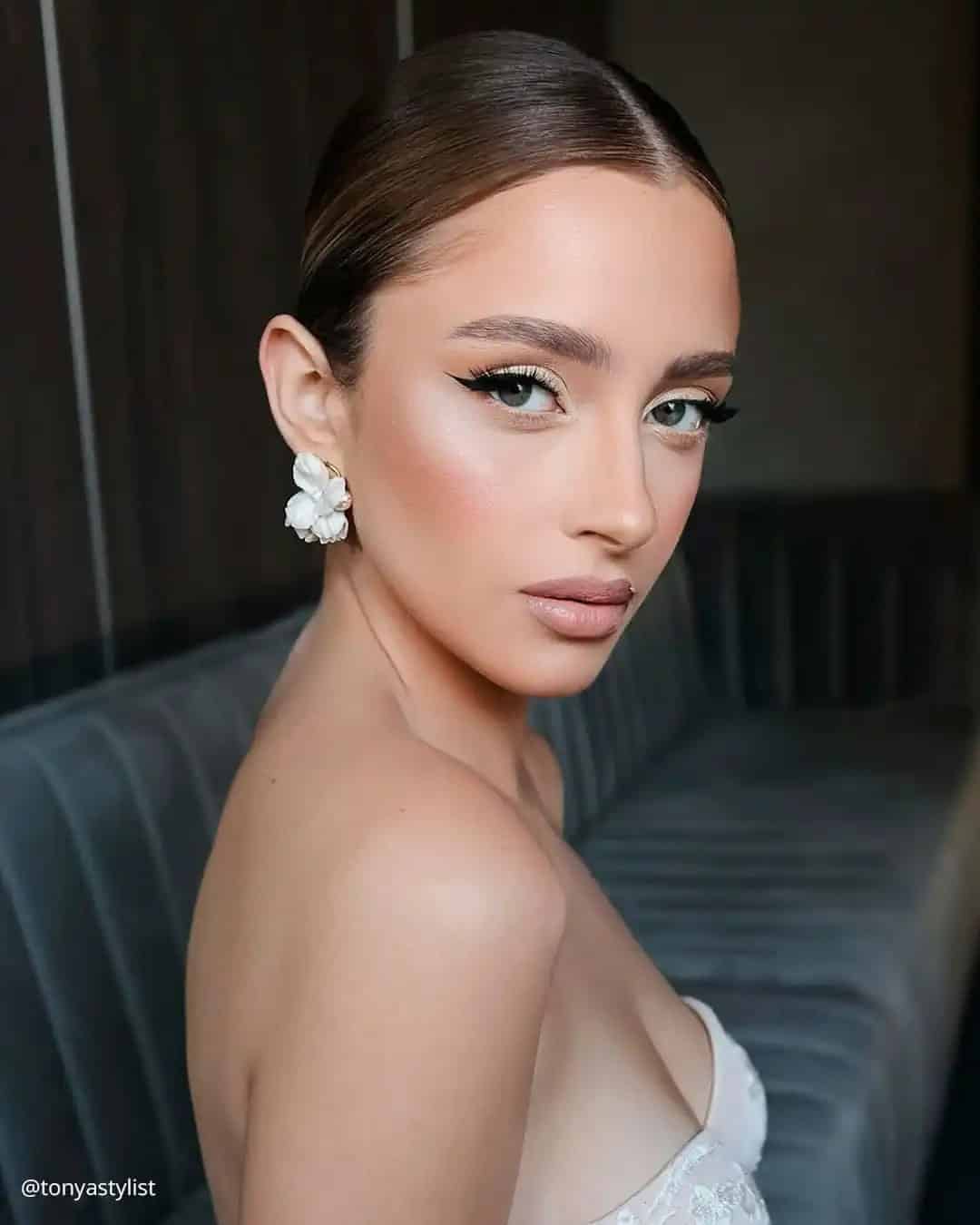 Glamorous Wedding Makeup