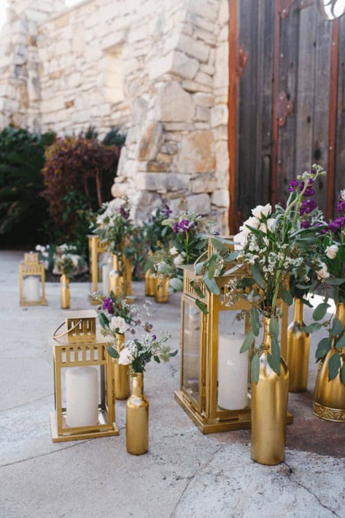 Golden lanterns and wine bottles