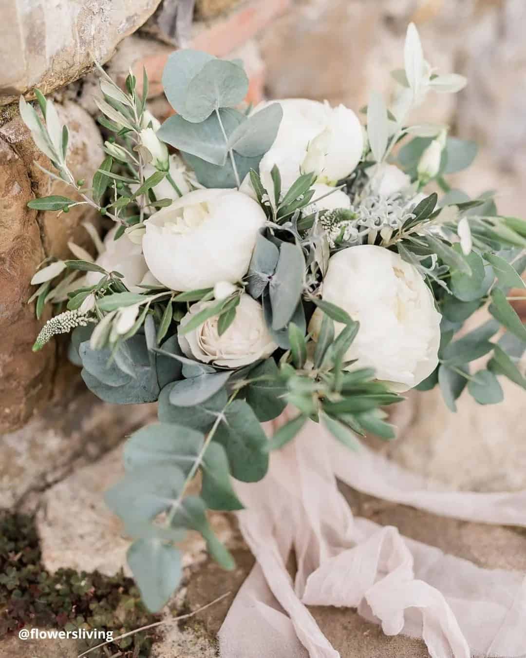 Spring Wedding Bouquet Ideas