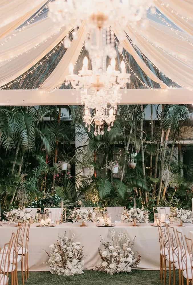 Tropical Reception Decor