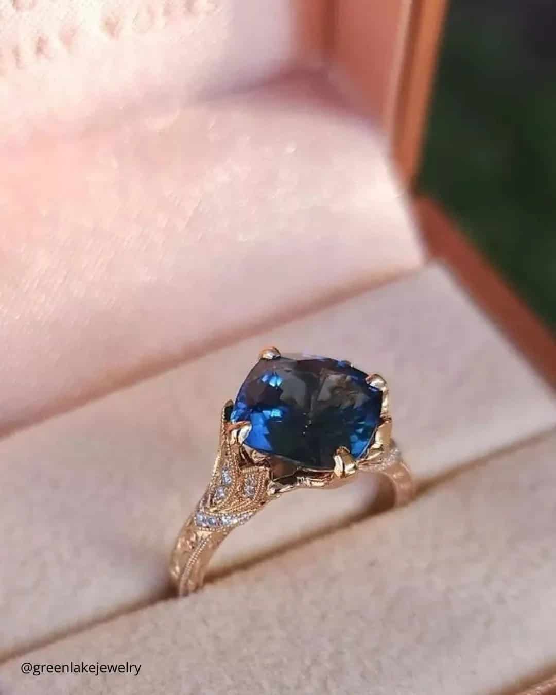 Vintage Sapphire Engagement Rings