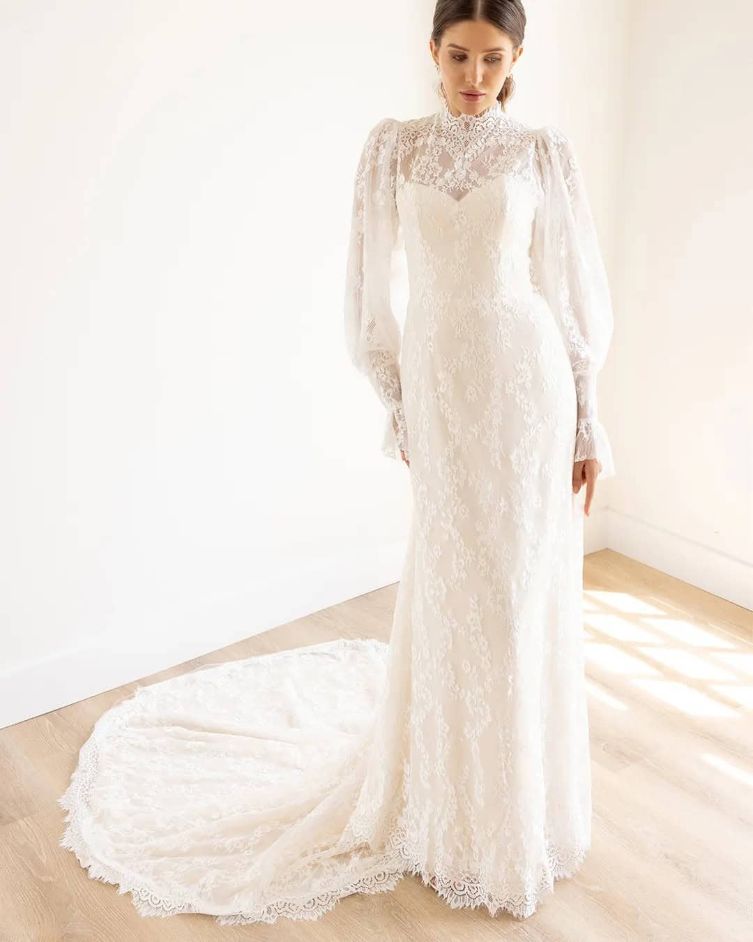 Lace Victorian Style Wedding Dresses