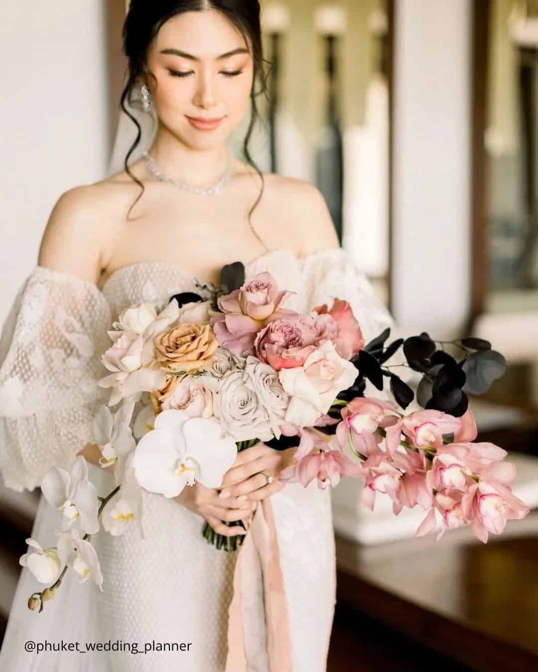 Black Wedding Bouquets