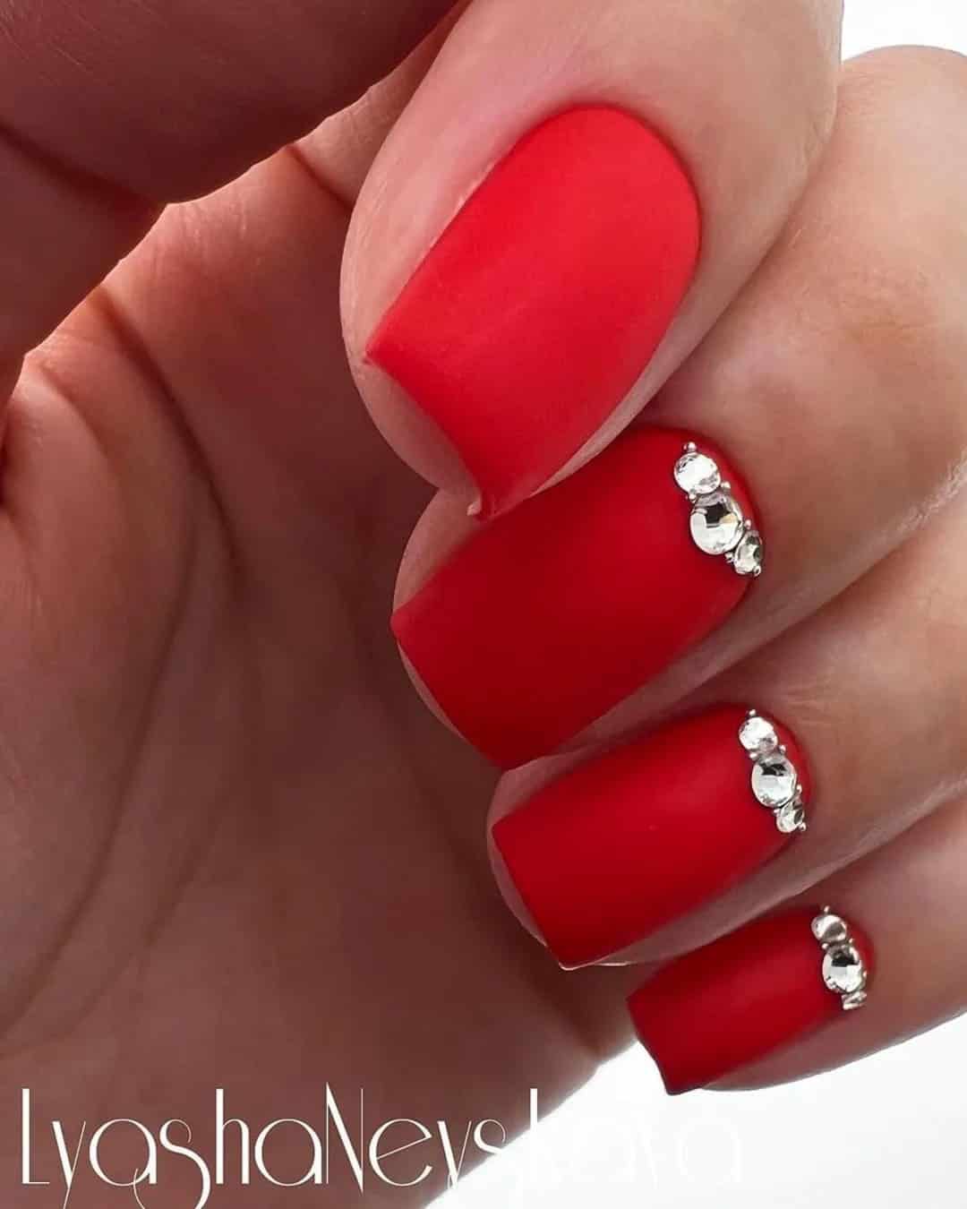 Wedding Nails in Silver and Red