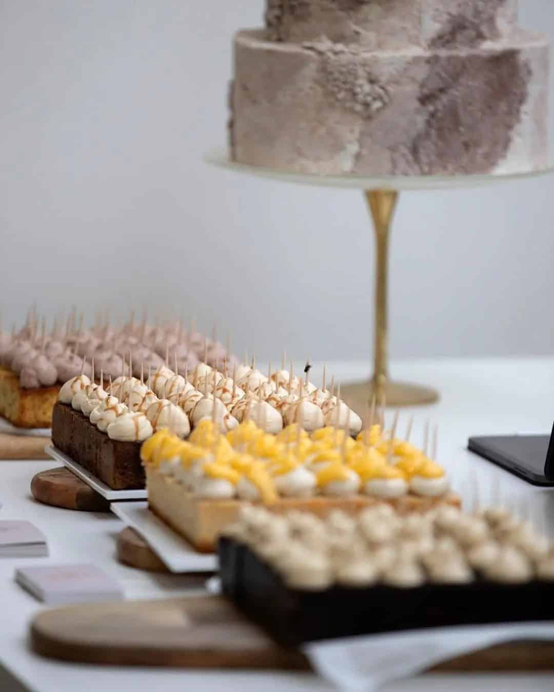 Beautiful Wedding Dessert Tables Ideas