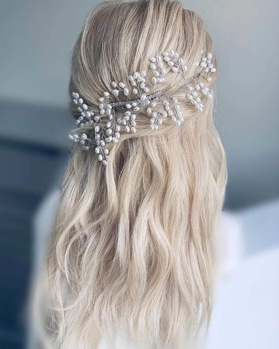 Winter Wedding Hairstyles For Long Hair