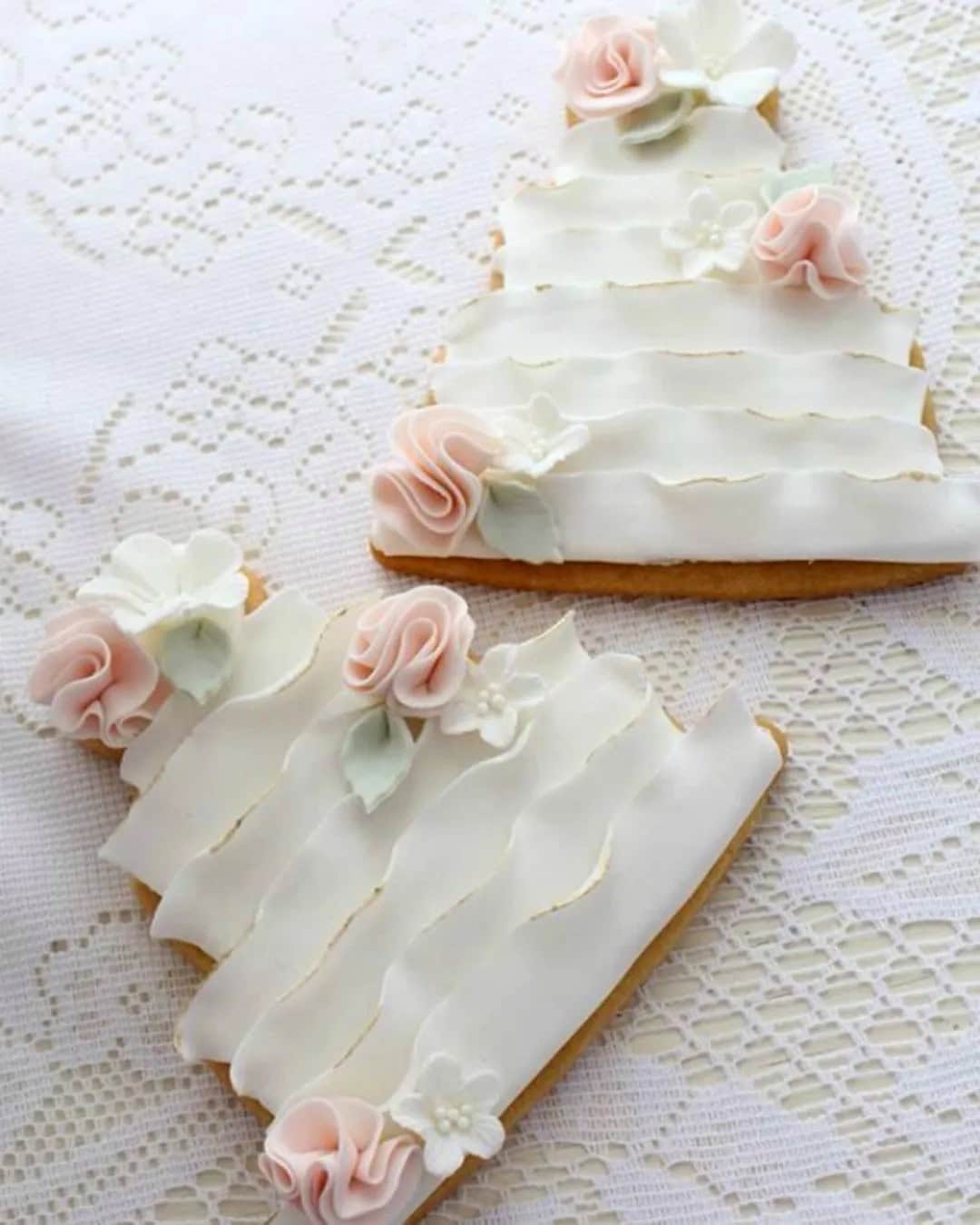 Wedding Cake Shaped Cookies